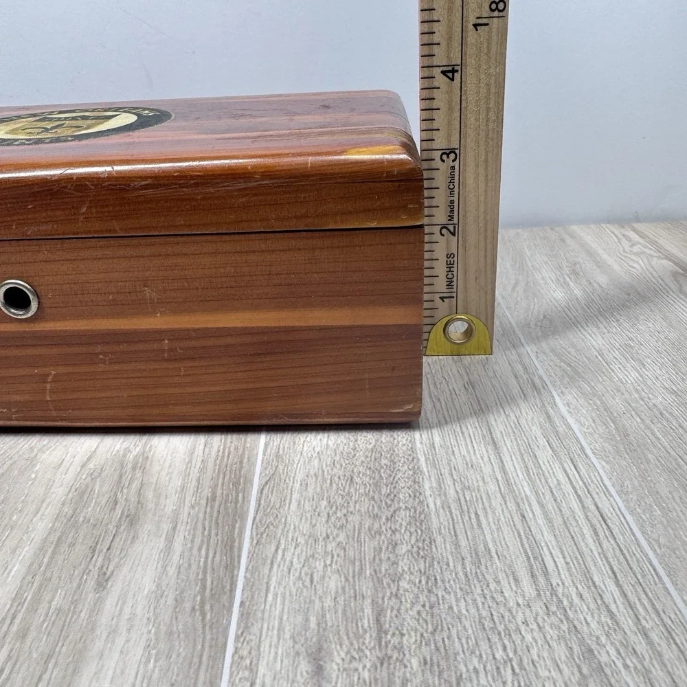 Handmade Cedar Jewelry Box Signed‎ MW Major Moultrie GA Wood Keepsake 9.5in